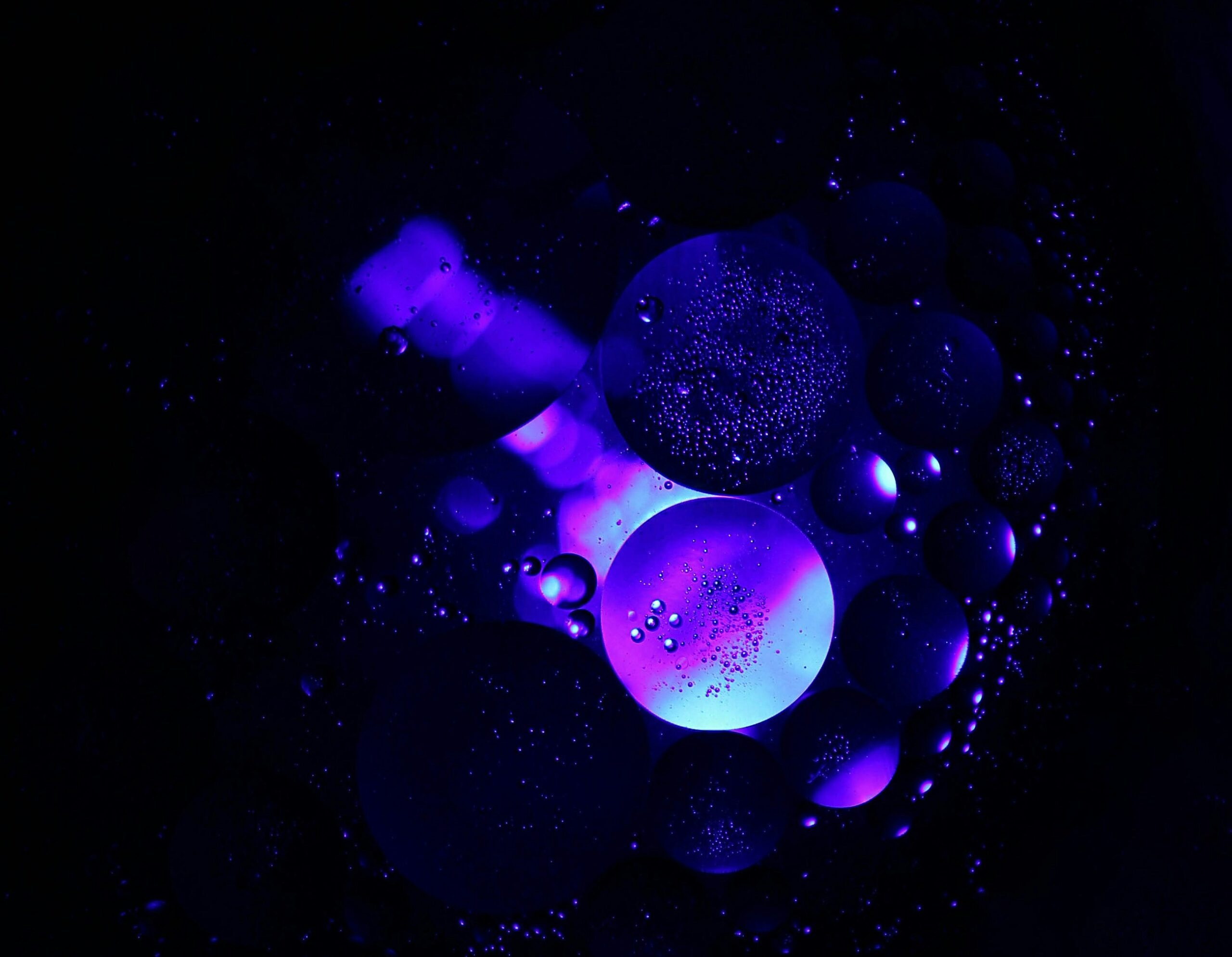 Abstract pictures of water bubbles
